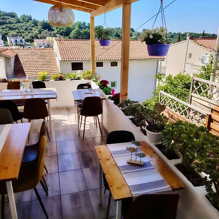 Buzolic 2 Hvar Appartement Hvar Town