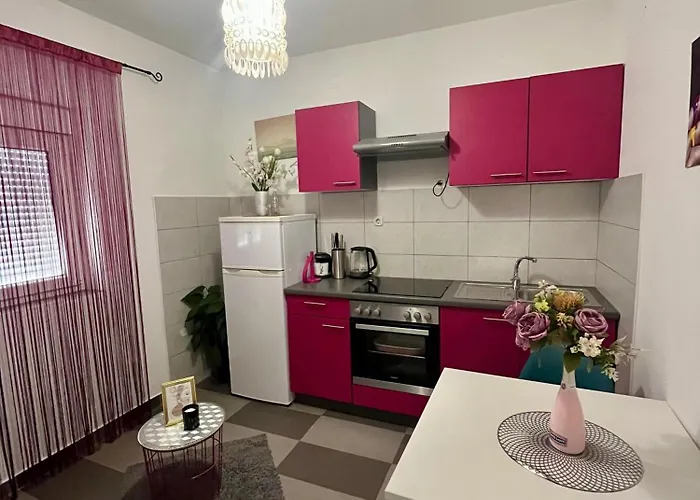 Buzolic 2 Hvar Appartement *