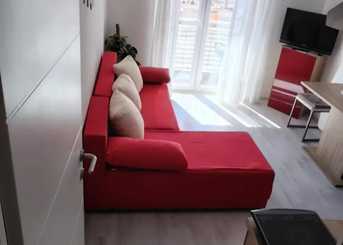 Buzolic 2 Hvar * Хвар